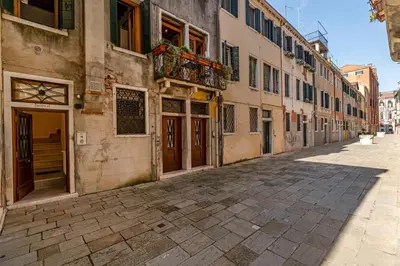 Il quartiere o una zona nella vicinanze dell'appartamento