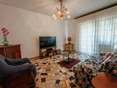 TV o dispositivi per l'intrattenimento presso Laurita apartment 15min to Venice- Free parking