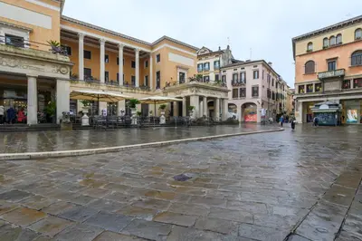 Il quartiere o una zona nella vicinanze dell'appartamento