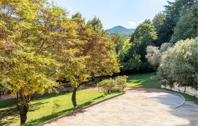 Paesaggio naturale nelle vicinanze della casa vacanze
