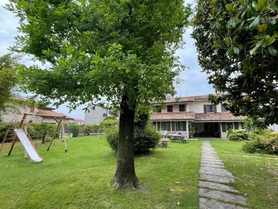 Giardino di Apartment 'Casa della Nonna Rooms by Interhome