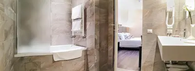 Bagno di Hotel Alexander