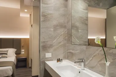 Bagno di Hotel Alexander