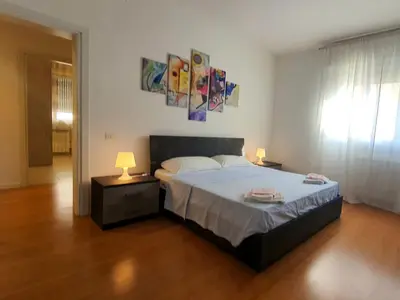 Letto o letti in una camera di Casa di Giada - 15 min to Venice - Large 2BR for 6