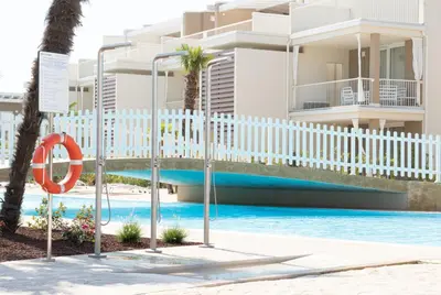 Piscina di Wave Island - Casa Eolo Mare e Relax 2 o nelle vicinanze