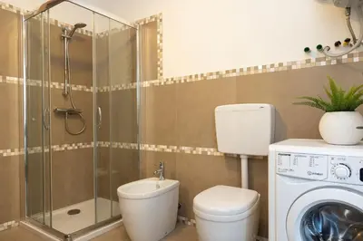 Bagno di Lizard Residence