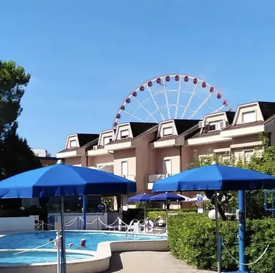 Piscina di Residence LA POSTA con Piscina o nelle vicinanze