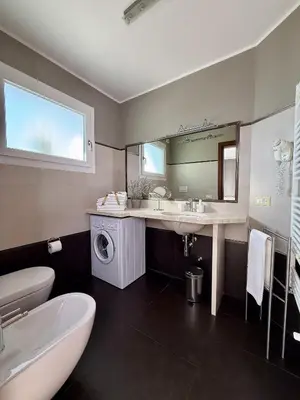 Bagno di Meridien house
