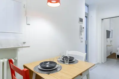 Cucina o angolo cottura di Courtyard Flat near University & Center in Padua