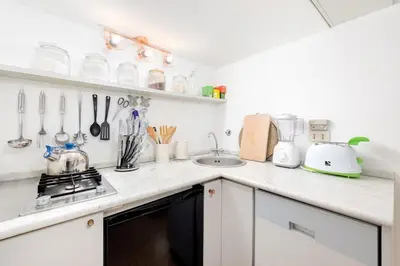 Cucina o angolo cottura di Beautiful and chic small apartment
