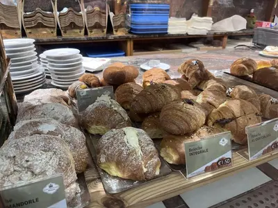 Cibo presso l'appartamento o nelle vicinanze