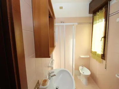 Bagno di Stunning Villa Apartment for 5
