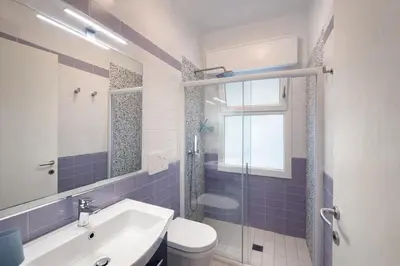Bagno di Villa Nadia - Carraro Immobiliare - Family Apartments