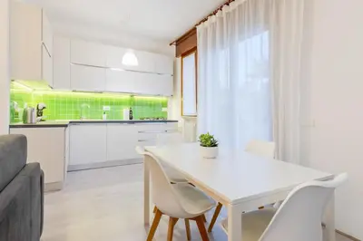Cucina o angolo cottura di Airport 5 min - Apartment with Parking
