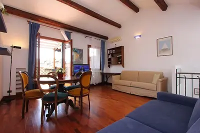 Area soggiorno di Casa sul Ponte