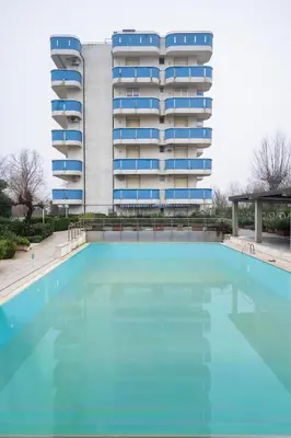 Piscina di Dimora del Mare o nelle vicinanze