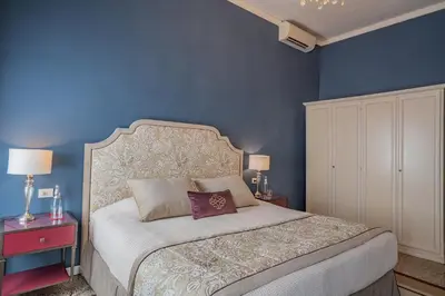 Letto o letti in una camera di Canaletto Apartment with Canal View in Dorsoduro