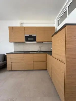 Cucina o angolo cottura di RESIDENCE GARDEN -WALTERIGATO Apartments SOLO PER FAMIGLIE