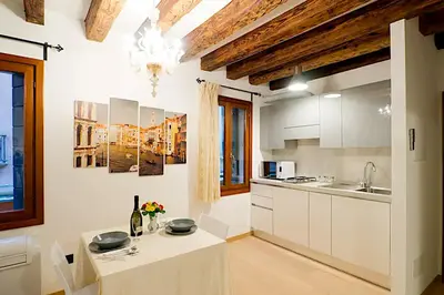 Cucina o angolo cottura di San Marco Luxury Studio