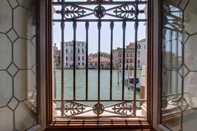 Vista sul fiume nelle vicinanze dell'appartamento