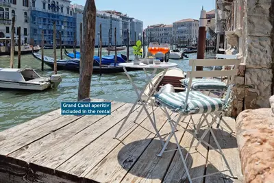 Vista sul fiume nelle vicinanze dell'appartamento