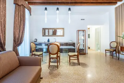 Cucina o angolo cottura di San Teodoro Palace - Luxury Apartments