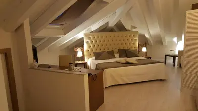 Letto o letti in una camera di UNAHOTELS Eco Hotel Villa Costanza Venezia