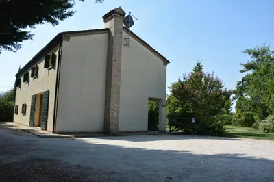 Edificio in cui si trova la villa