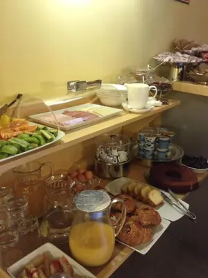 Cibo presso l'hotel o nelle vicinanze