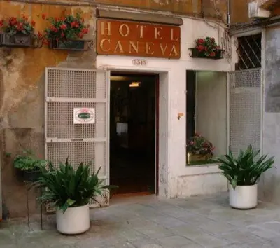 Facciata o entrata di Hotel Caneva