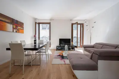 Area soggiorno di San Marco Prestige with Terrace by Wonderful Italy