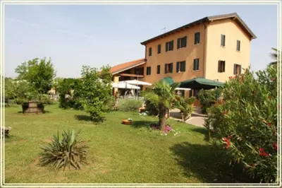 Giardino di Country House Country Club