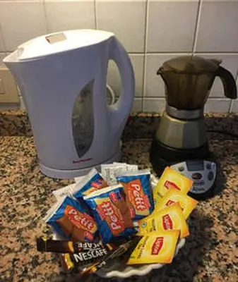 Set per la preparazione di tè e caffè presso Casa Vacanze Lido Di Venezia