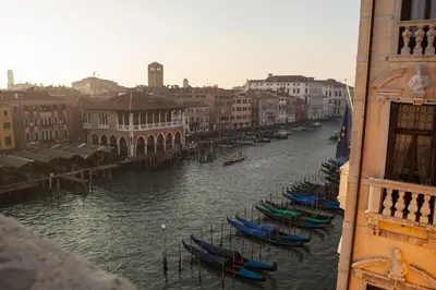 Vista sul fiume nelle vicinanze dell'hotel