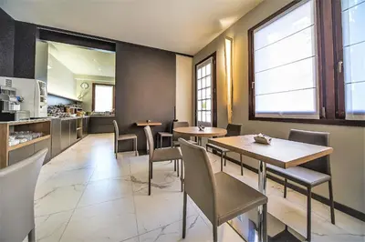 Cucina o angolo cottura di Hotel Aaron
