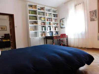 Biblioteca nell'appartamento