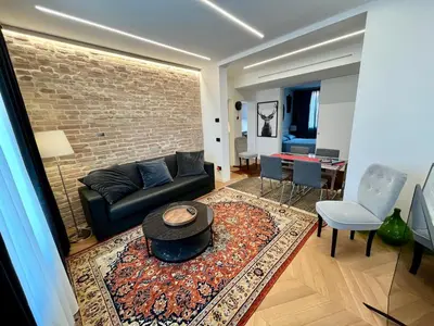 Area soggiorno di ITALIANSTAYRENTALS Suite Falier- Luminosa Venezia