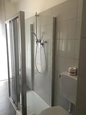 Bagno di Sunday Apartments