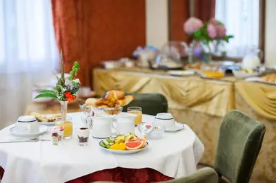 Cibo presso l'hotel o nelle vicinanze