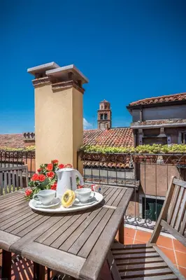Cibo presso l'appartamento o nelle vicinanze