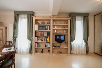 Biblioteca nell'appartamento