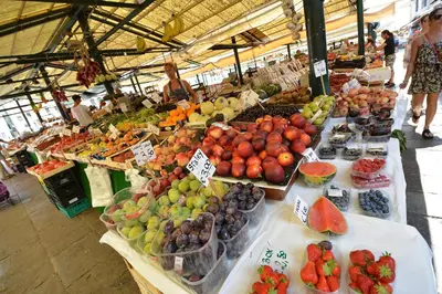 Cibo presso l'appartamento o nelle vicinanze