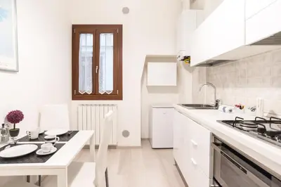 Cucina o angolo cottura di Lovely in San Marco