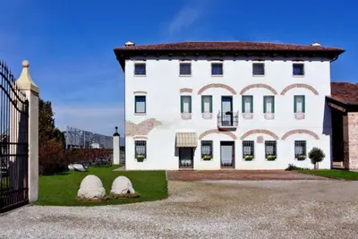 Edificio in cui si trova l'agriturismo