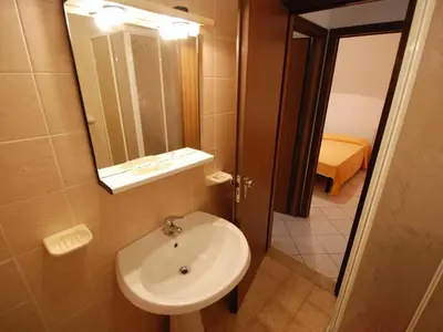 Bagno di Apartment Casa Daniela-3 by Interhome