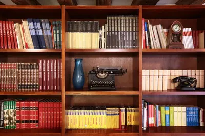 Biblioteca nell'appartamento