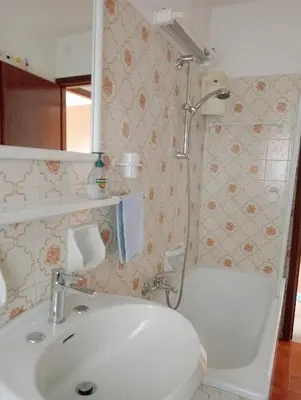 Bagno di Appartamento vacanze Casadueottanta loc-13704