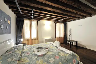 Letto o letti in una camera di Red Rose