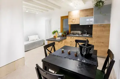 Cucina o angolo cottura di Cà Biennale, respirare la Venezia autentica!