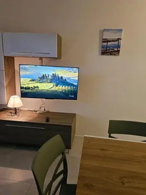 TV o dispositivi per l'intrattenimento presso App4rent - Villa Cristina 5 - RINNOVATO